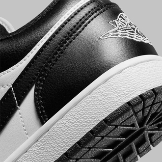 Nike Air Jordan 1 Low “ Panda “ (Y)
