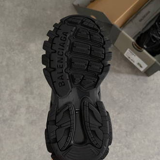 Balenciaga Track