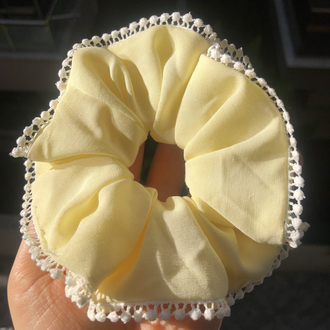 İşlemeli sarı simit toka 