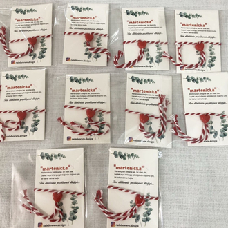 Plastik kalp Marteniçka bileklik