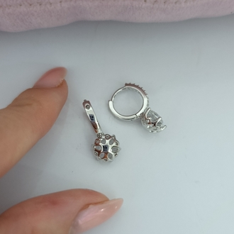 Beyaz Altın İşçiliğinde Xuping Crystal Küpe