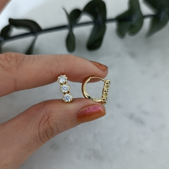 14K Renkte Xuping Üç Taşlı Halka Küpe