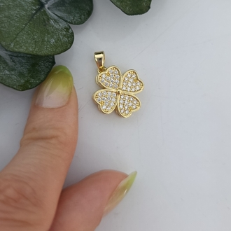 14K Renkte Xuping Yonca Kolye Ucu