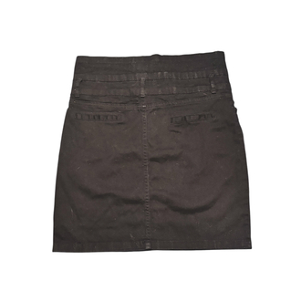Triple button mini skirt