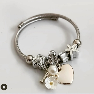 Kalp Beyaz Çiçekli Çelik Pandora Bileklik