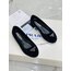 PRADA TAŞLI BABET