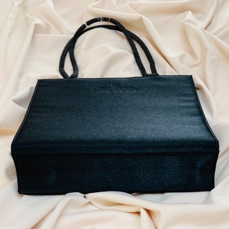 Givenchy Kol Çantası