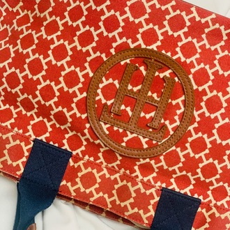 Tommy Hilfiger Kol Çantası