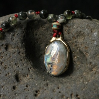 AY TAŞI & PREHNITE TILSIM