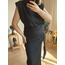 Vatkalı Siyah Drape Detaylı Elbise 