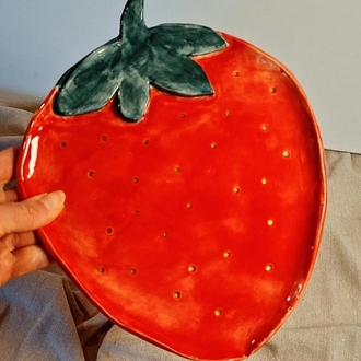 çilek sunum tabağı 