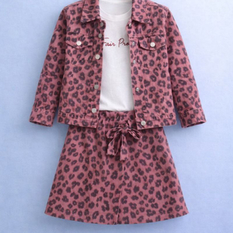 Pembe leoparlı şort etekli kot takım