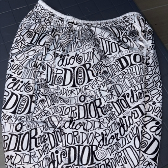 Dior Beyaz Deniz Şortu – Premium Kalite