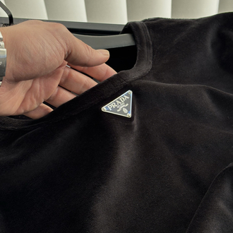 PRADA Premium Tshirt