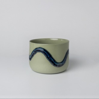 Medium / Green / Ocean wave 