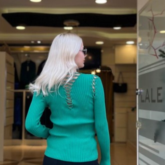 SIRTI VE OMZU İP BAĞLAMALI TRİKO