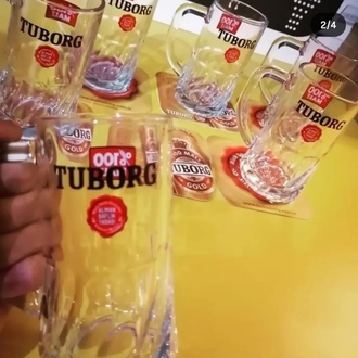 Tuborg Alman Mühürlü 0.7l Kulplu bardak 