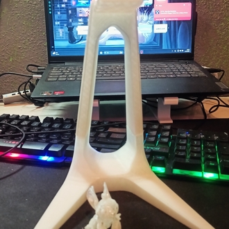 Masa üstü kulaklık standı