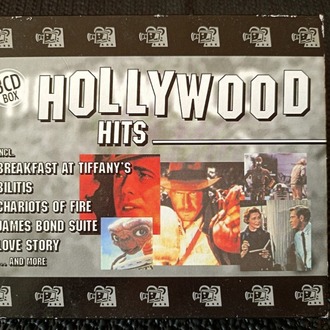 HOLLYWOOD HITS 3 CD LİK BOX SET den OLUŞMAKTADIR.