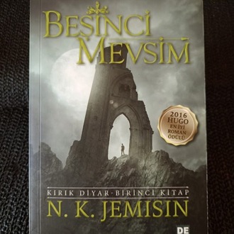 BEŞİNCİ MEVSİM KIRIK DİYAR 1. KİTAP