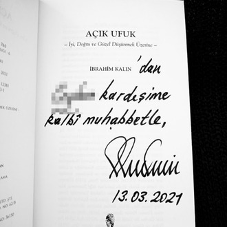 AÇIK UFUK - İYİ, DOĞRU VE GÜZEL DÜŞÜNME ÜZERİNE YAZARDAN İMZALI..