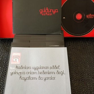 ÇEŞİTLİ SANATÇILAR, GÜLDÜNYA ŞARKILARI HÜRRİYETİN 60. YILI – CD. 