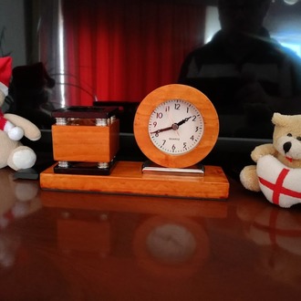 KALEMLİKLİ MASA SAATİ AHŞAP HAND MADE.