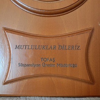 TOFAŞ FİAT BASKILI AHŞAP DUVAR SAATİ, NADİR BULUNTU.