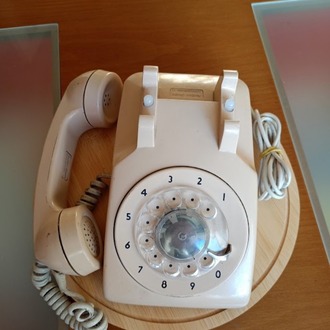 NORTHERN ELECTRIC TELEKOMINIKASYON NOSTALJİK ÇEVİRMELİ TELEFON. Dönem. 70-80