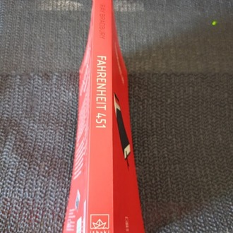 FAHRENHEIT 451 BİLİM KURGU FANTASTİK.