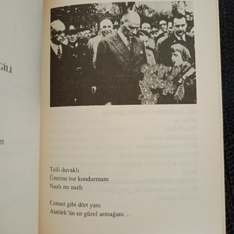 ATATÜRK-CUMHURİYET ŞİİRLERİ VE ANILAR ( İMZALI )