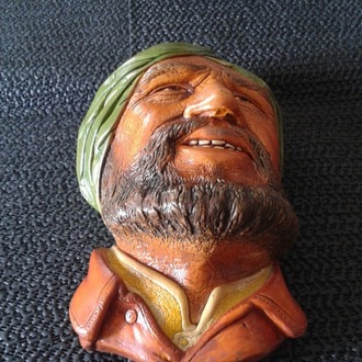 VINTAGE HEAD CHALKWARE - SIKH, HANDMADE.
