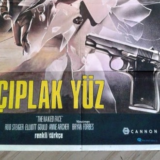ÇIPLAK YÜZ, THE NAKED FACE FİLMİNİN AFİŞİ - ROGER MOORE, ROD STEIGER, ELLIOT GOULD..