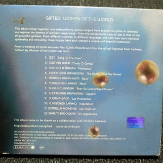 GIFTED. WOMEN OF THE WORLD. CD ALBÜM.