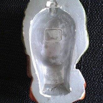 VINTAGE HEAD CHALKWARE - SIKH, HANDMADE.
