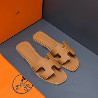 Hermes Oran slippers