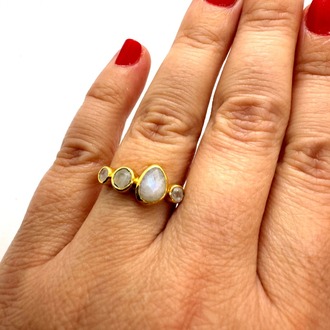 Dört Amorf Taşlı Yüzük- Four Amorf Stone Ring