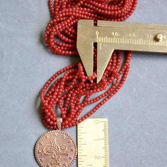 Tuğralı Mercan Kolye