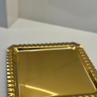 Gold Kıvrımlı Kare Tepsi