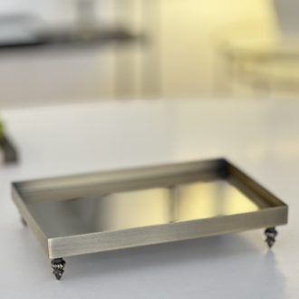 Antik Ayaklı Metal Tepsi Dekoratif Sunum Tepsisi 20x30 cm