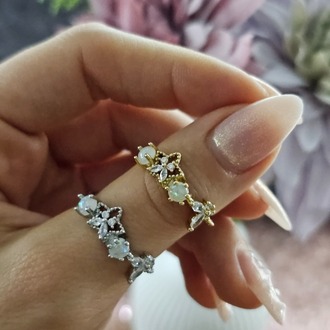 Zirkon Taşlı Çiçek ve Kelebek Detaylı Ayarlanabilir Yüzük