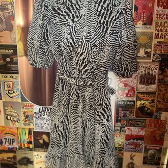Zebra Desenli Volanlı Mini Elbise | S-M