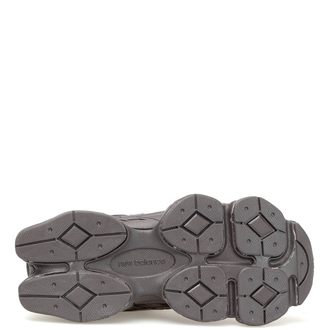 New Balance U9060 Kadın Klasik Sneaker Kahverengi