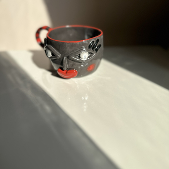 Reptilian mug