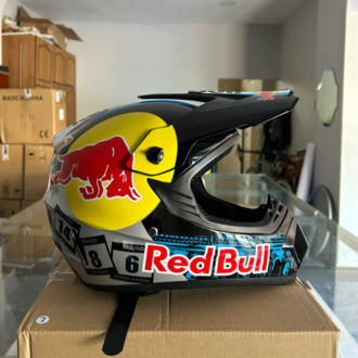 Redbull Fullface Kask