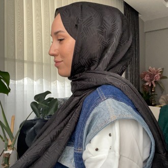 Levidor Çubuk Desen Jakarlı Janjan Şal - Siyah