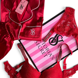 Victoria’s Secret Kırmızı Saten Şortlu Pijama Seti