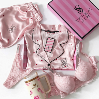VS Pudra Kırmızı Kalpli Saten Uzun Kollu Pijama Seti