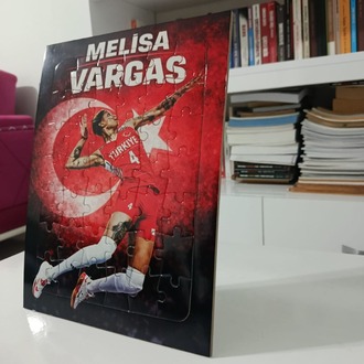 Melisa Vargas Puzzle Yapboz
