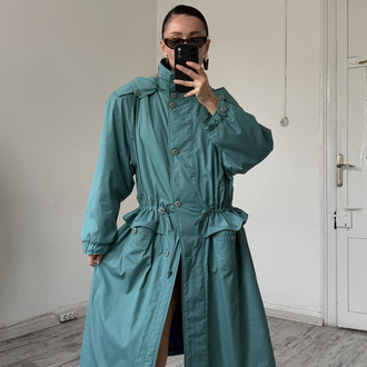Alman Yaka ve Kapüşon Detaylı Tasarım Ürünü Maxi Trenchcoat
